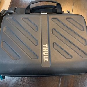 Thule Messenger Bag